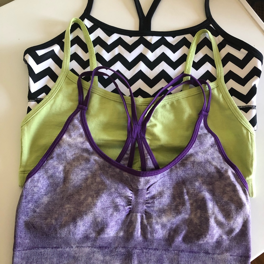 3 Sports Bras size M